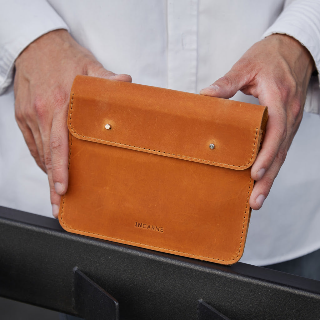 Органайзер для зарядки, проводов и мышки «Кип» Keep из винтажной кожи