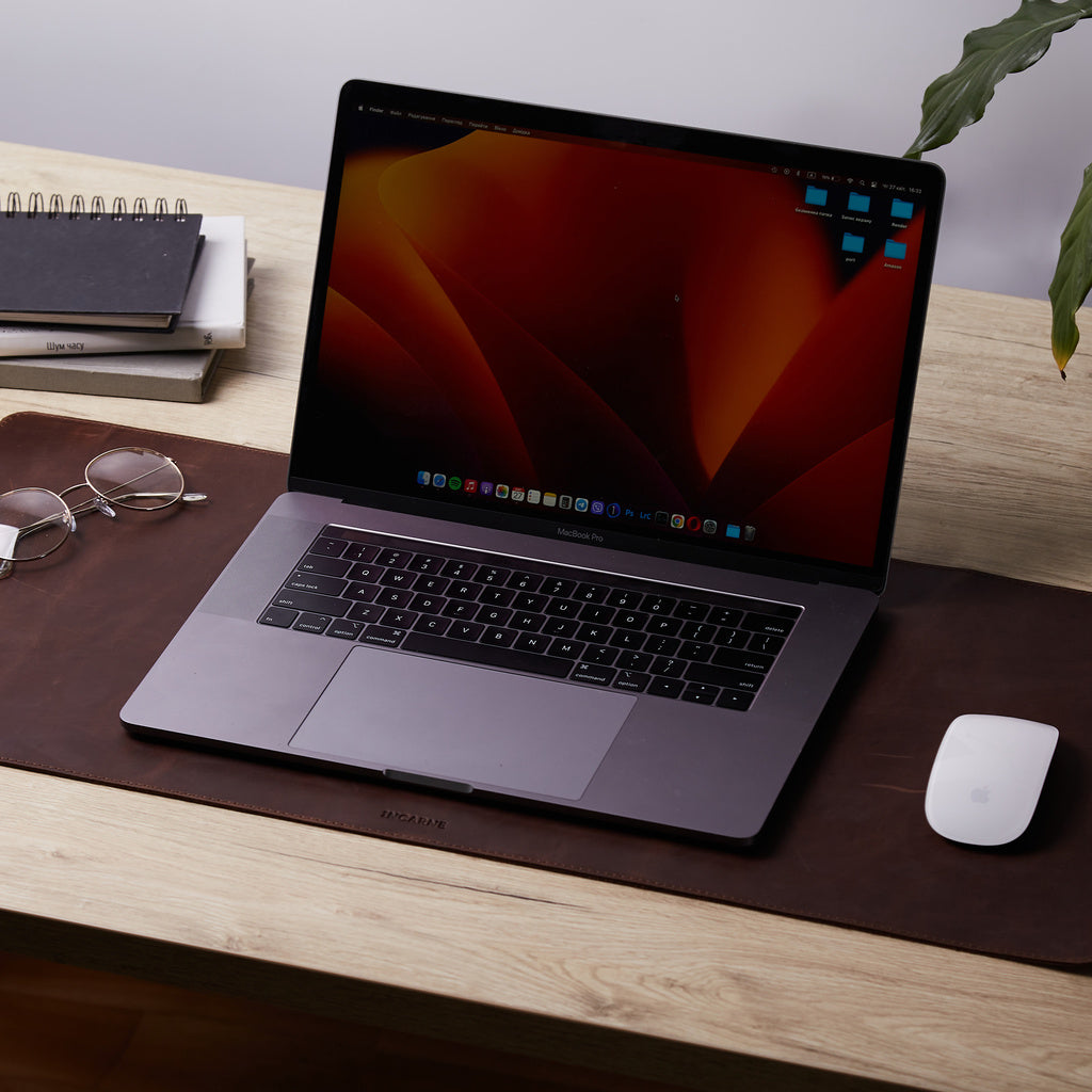 Корпоративні подарунки: килимок для стола та робочих гаджетів ProDesk