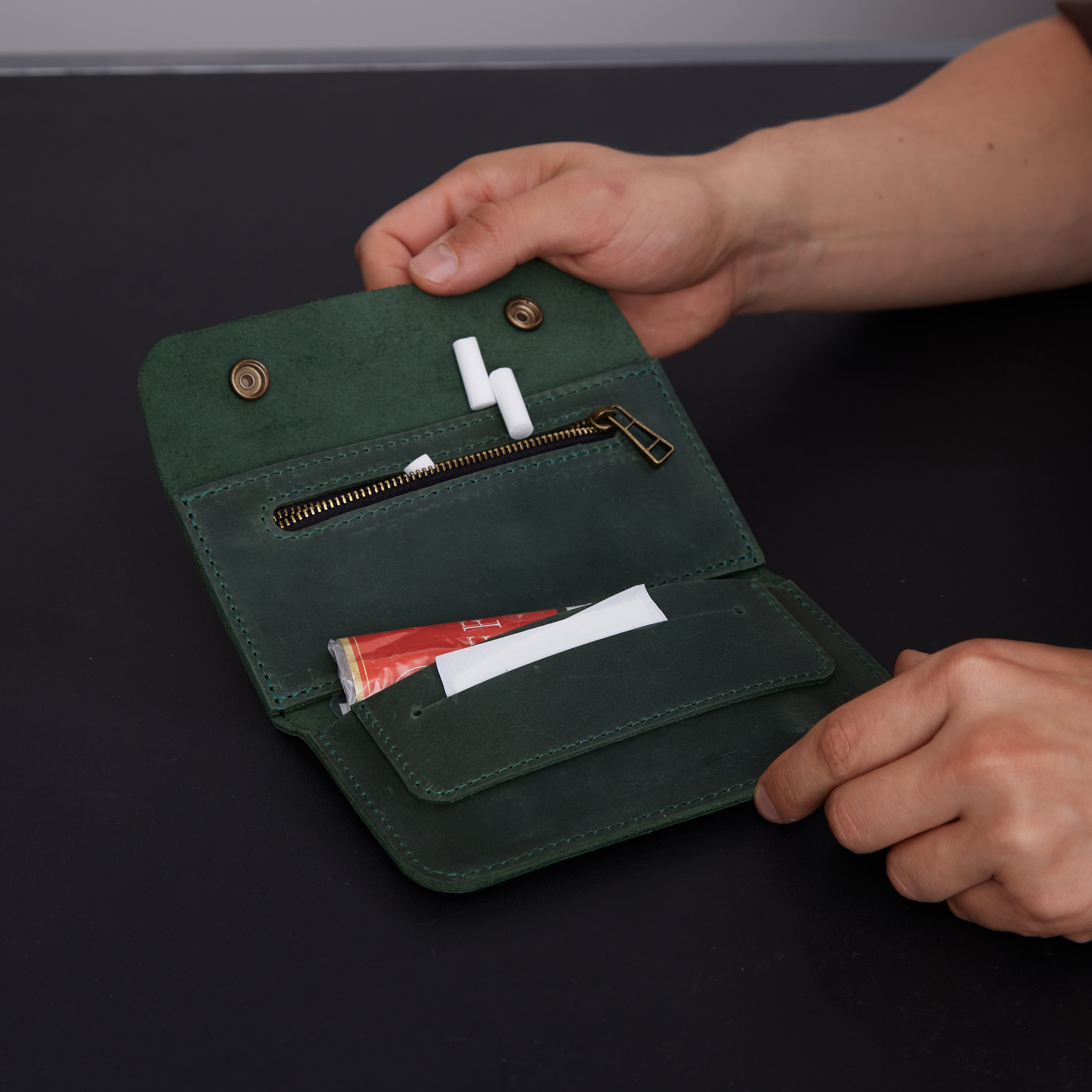 Органайзер для тютюну Roll Master, зелений (вінтажний)