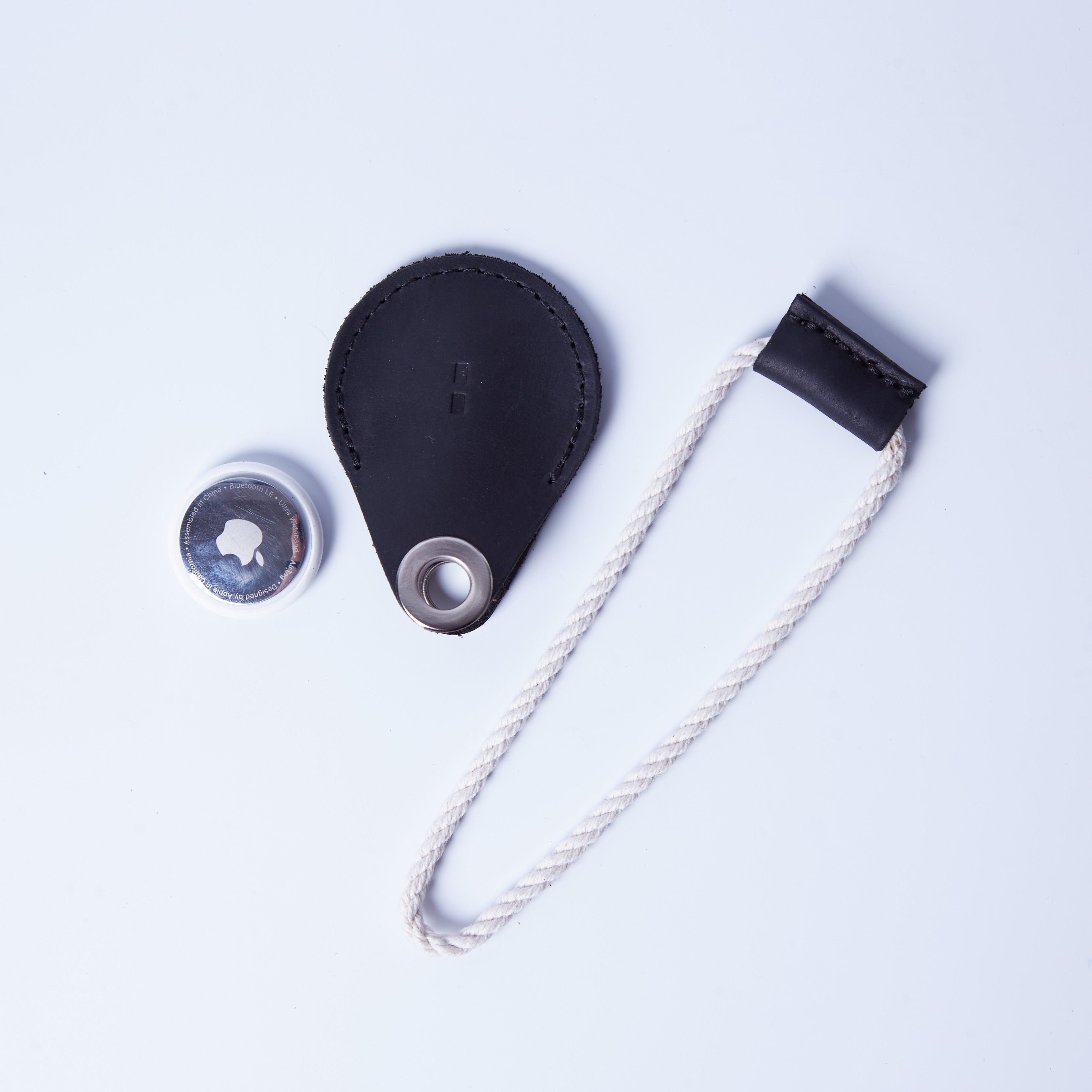 Чохол для AirTag Air Holder, чорний (вінтажний)