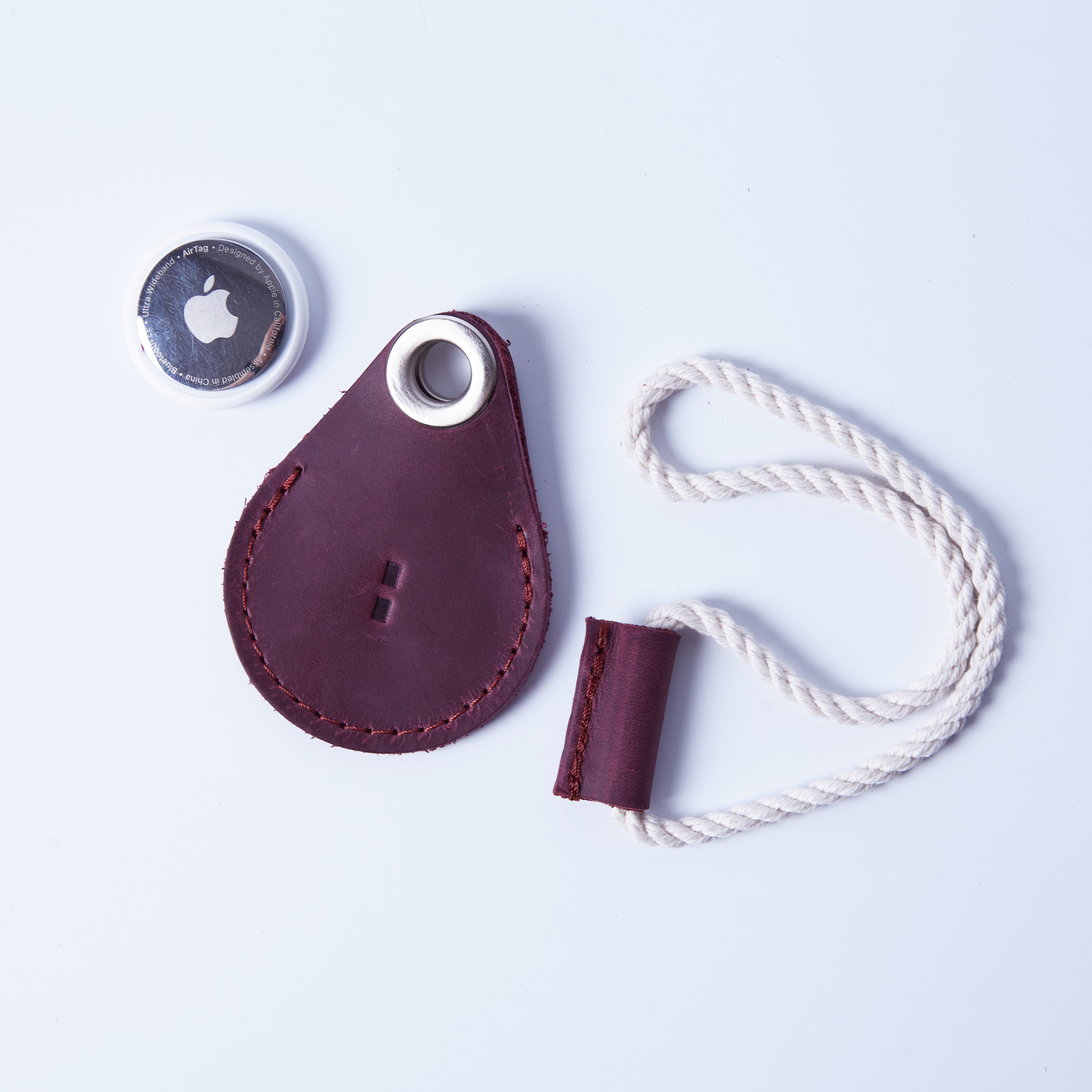 Чохол для AirTag Air Holder, бордо (вінтажний)