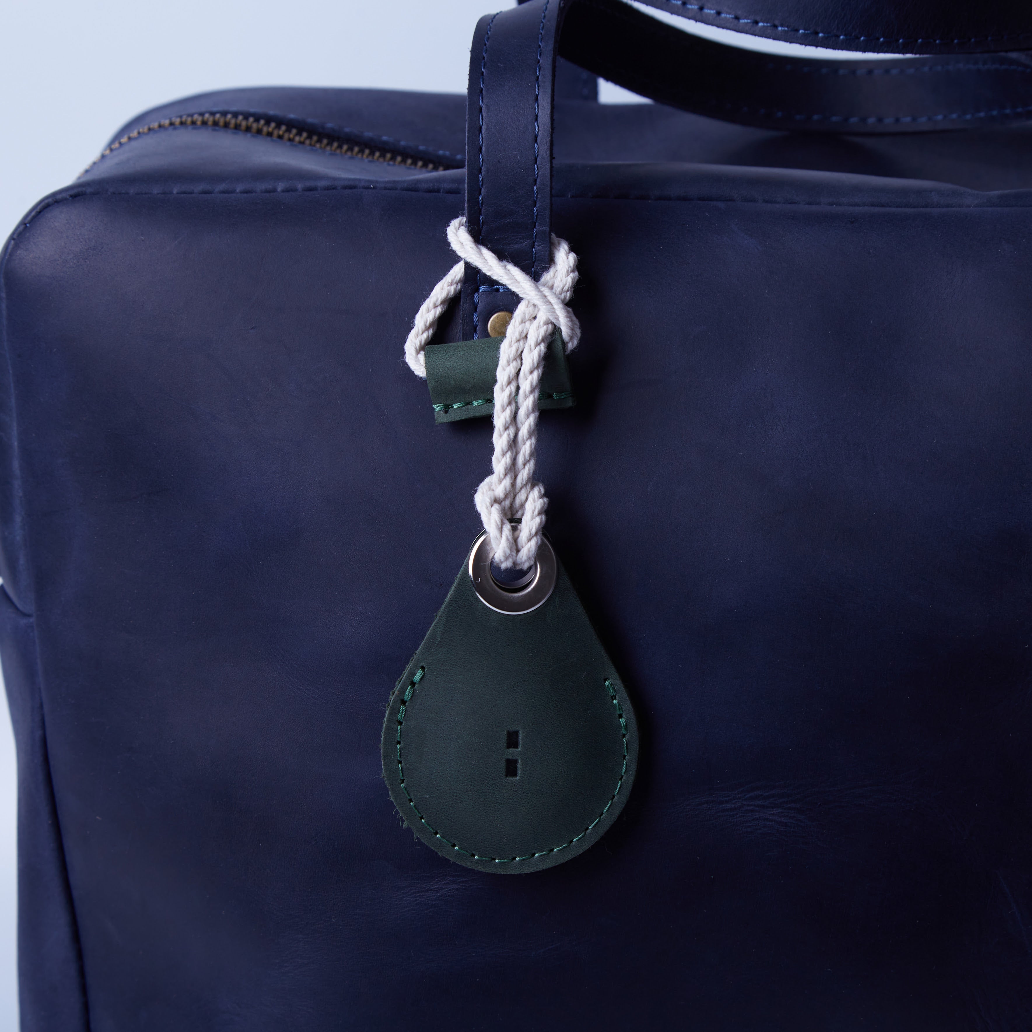 Чохол для AirTag Air Holder, зелений (вінтажний)