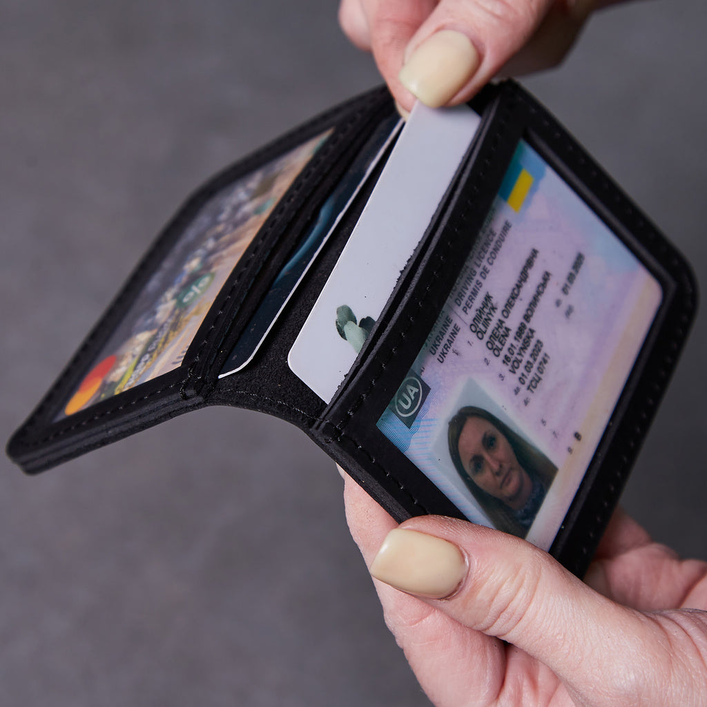 Шкіряна обкладинка для ID-паспорта та водійського посвідчення