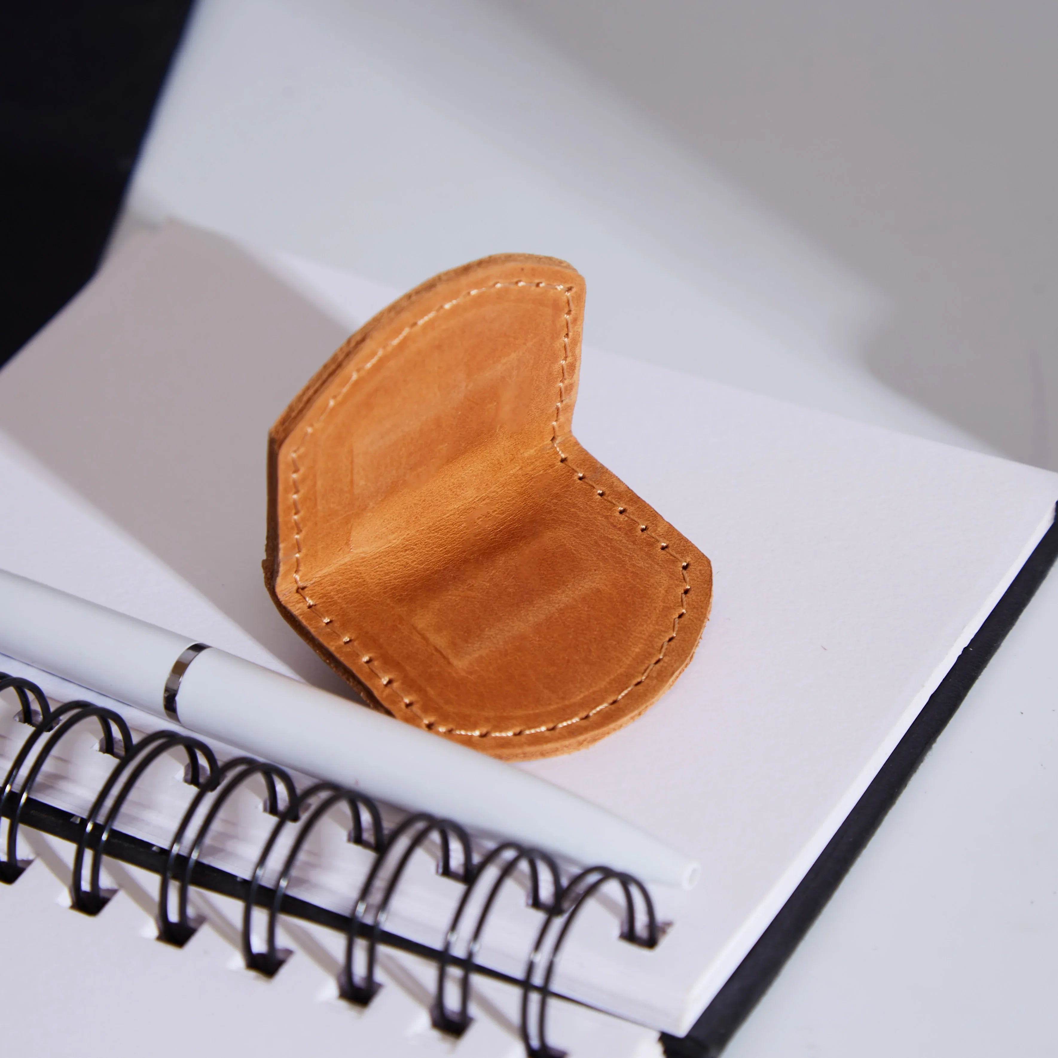 Магнітна закладка Book Tag - INCARNE® Україна