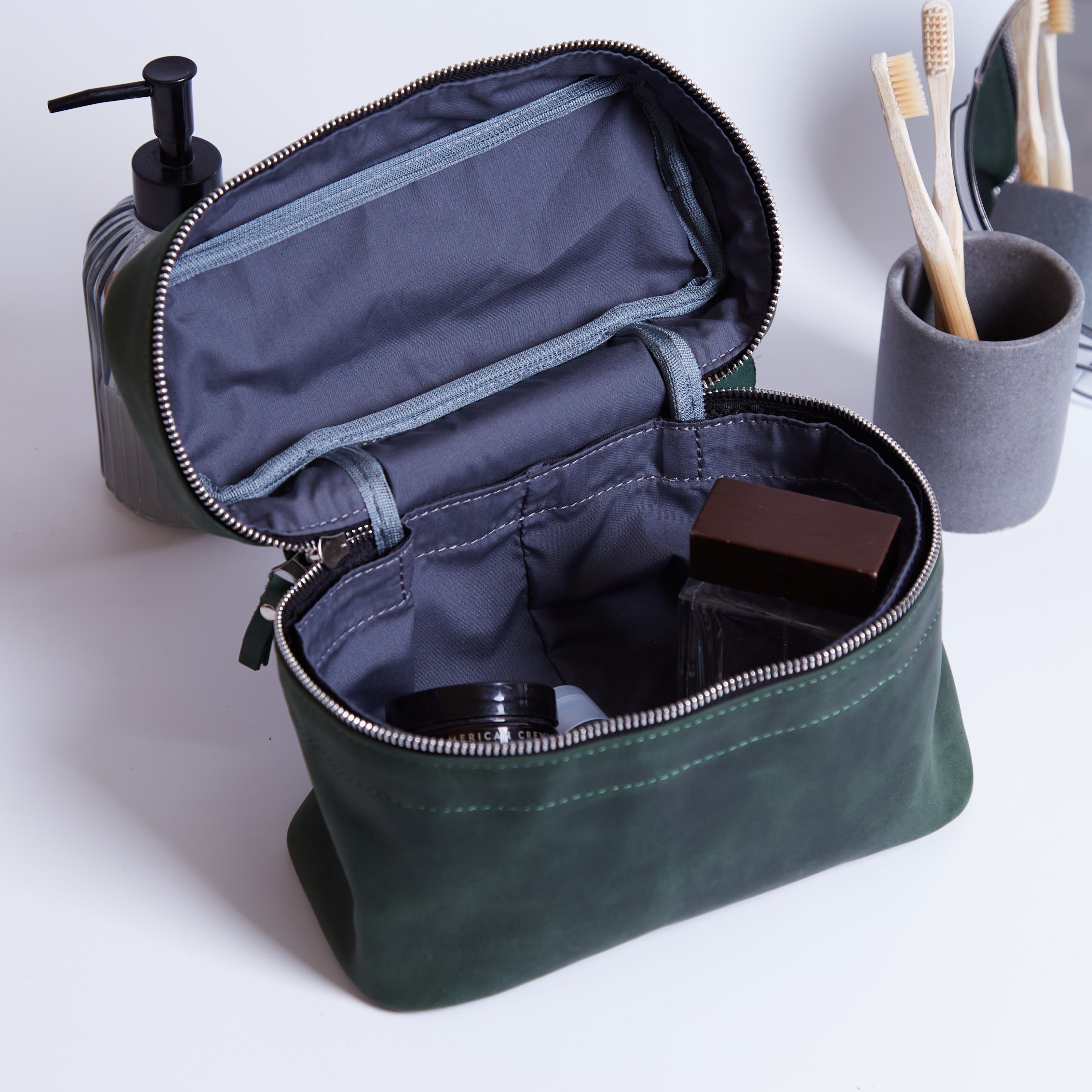 Косметичка Road, зелений (вінтажний)