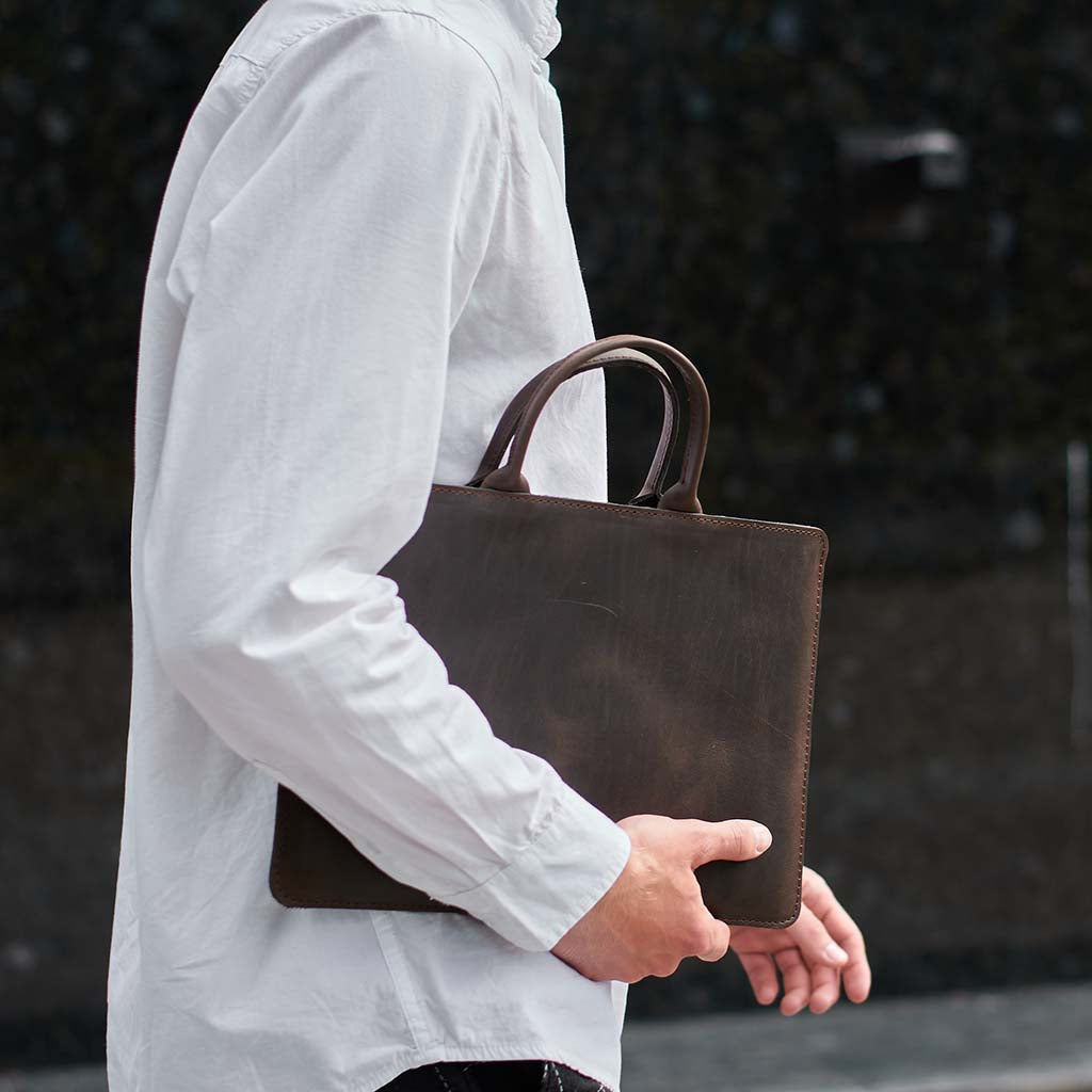 Шкіряний чохол для ноутбука з ручками «Стем» Stem