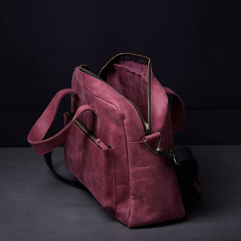 Шкіряна сумка для повсякденного використання та подорожей «Нью Тревелер» New Traveler