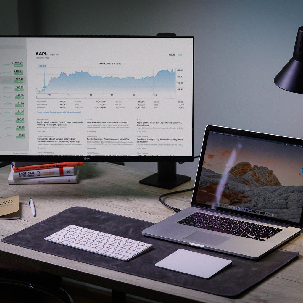 Корпоративні подарунки: килимок для стола та робочих гаджетів ProDesk