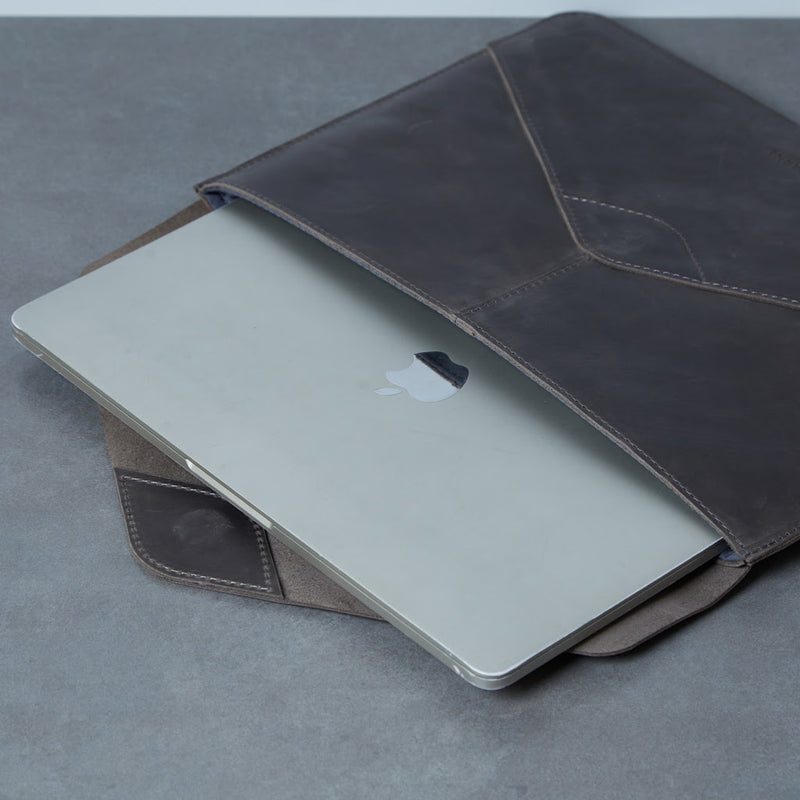 Чехол из кожы для ноутбука Apple «Меседж» Message с магнитной застежкой
