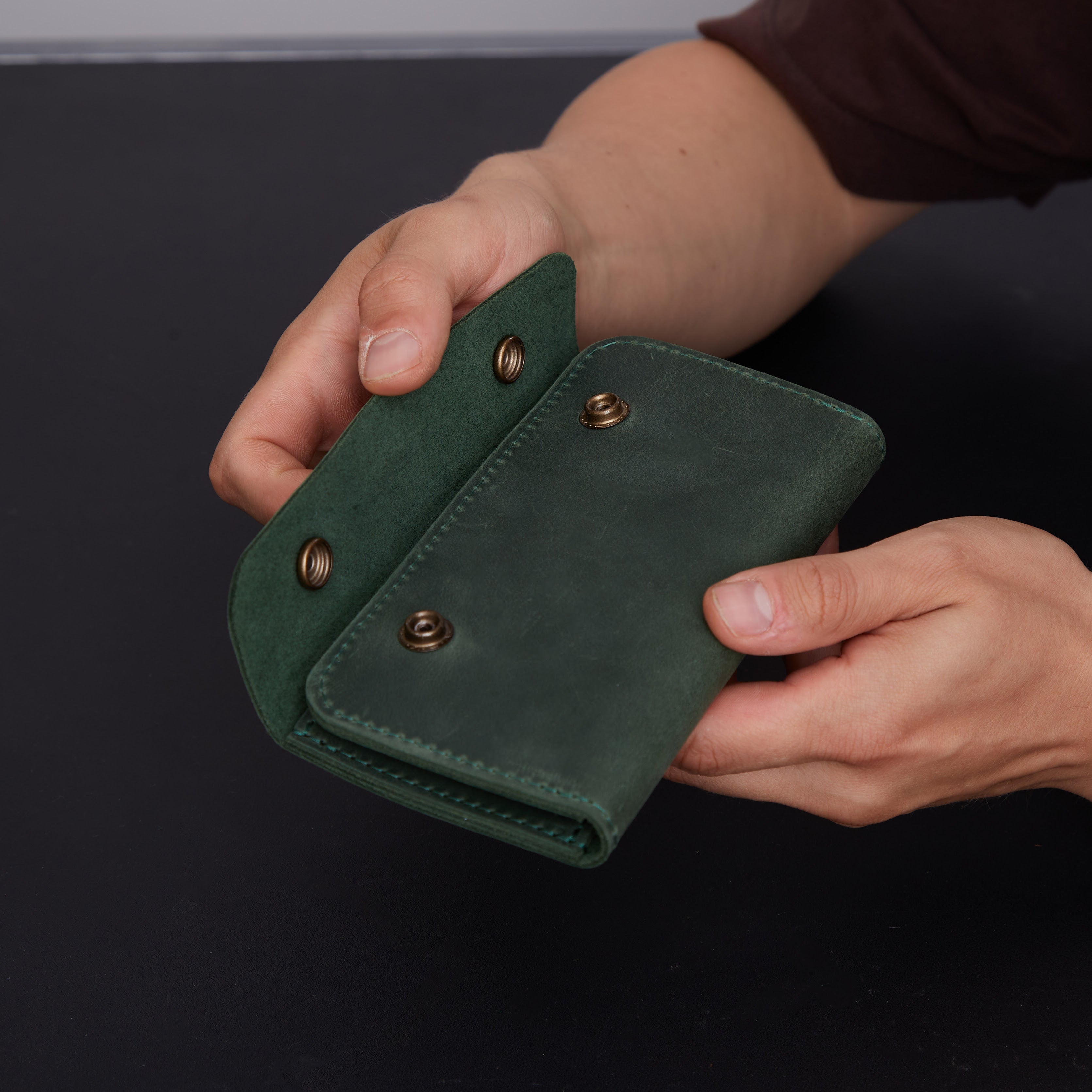 Органайзер для тютюну Roll Master, зелений (вінтажний)