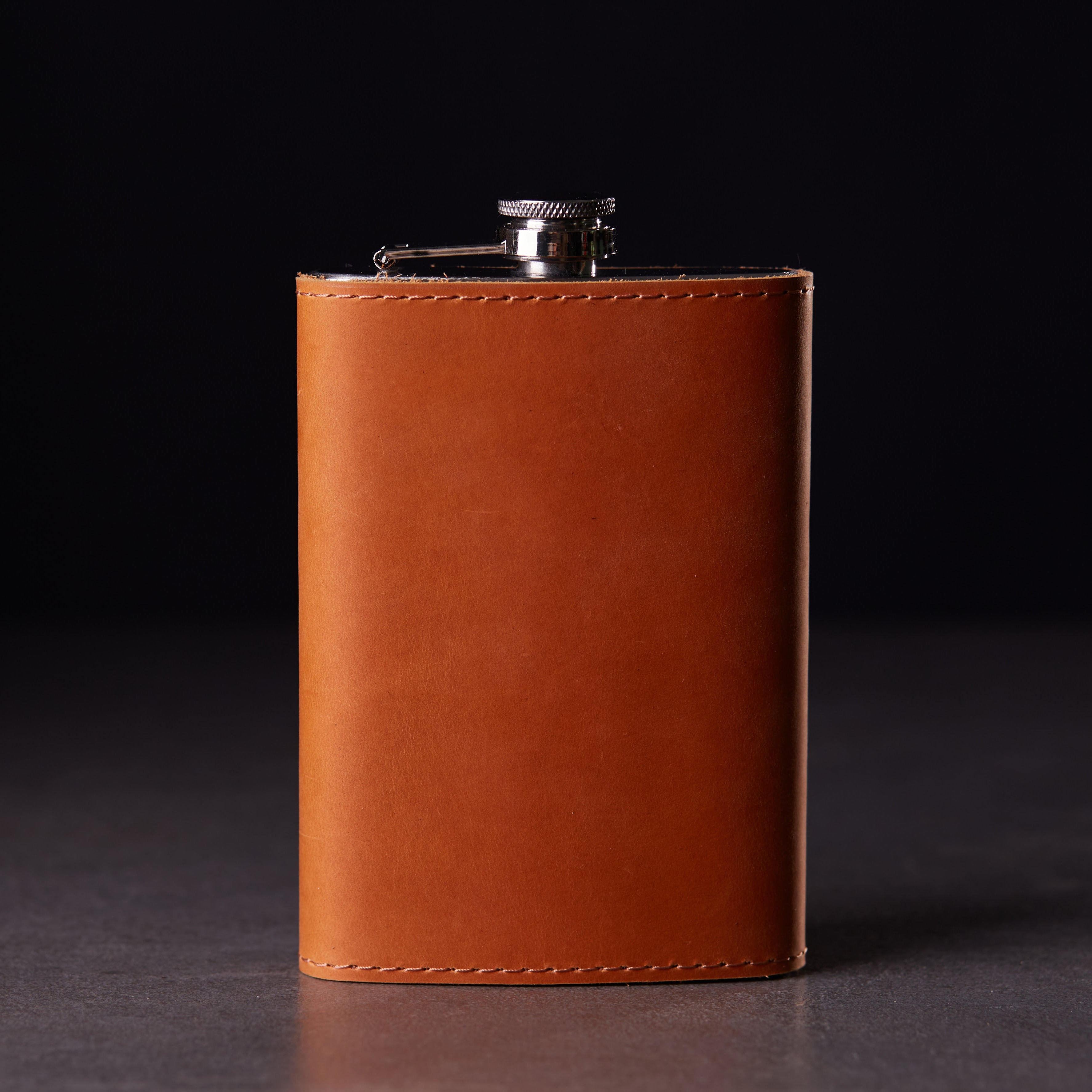 Фляга в кожаном чехле Western, коньяк (винтажный)