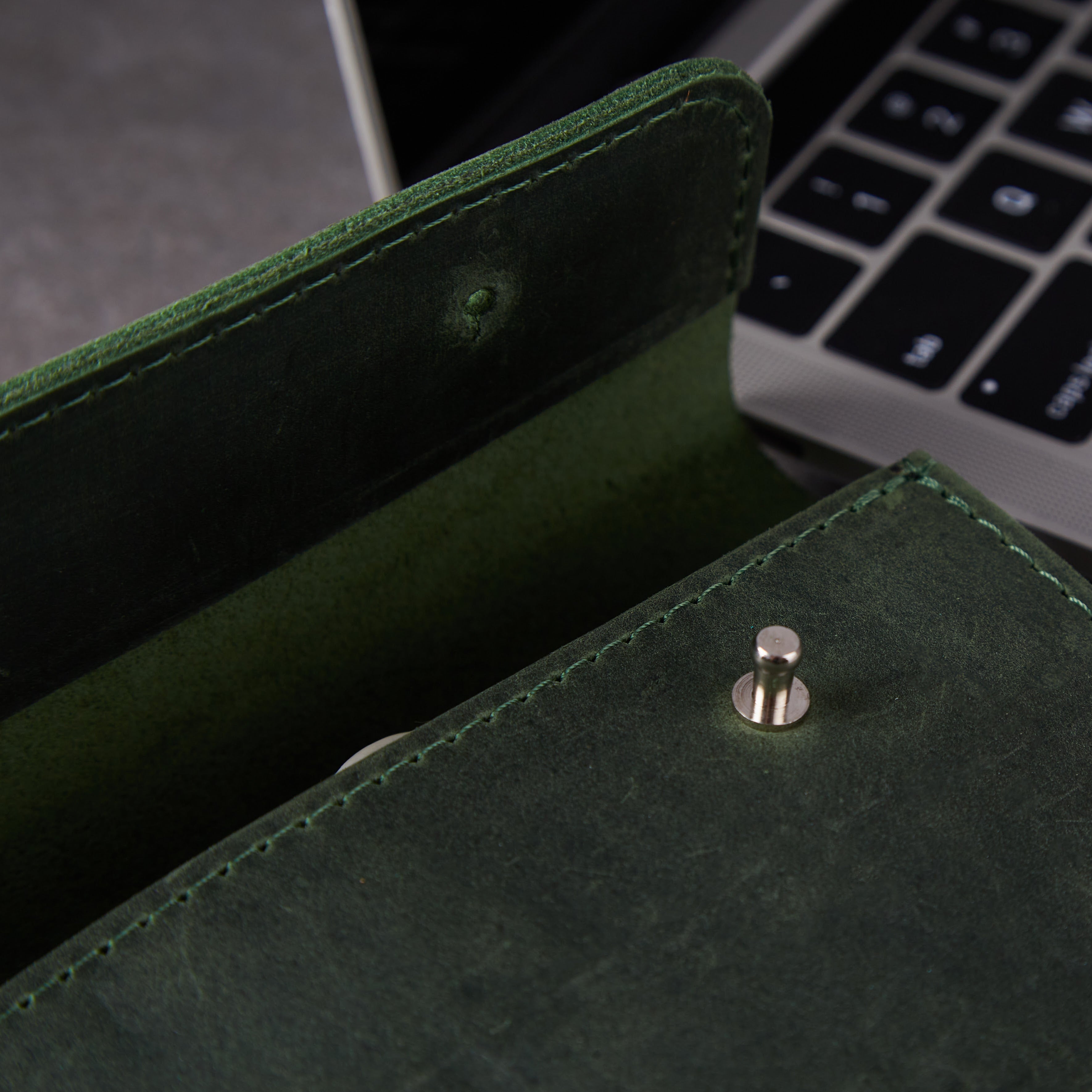 Органайзер для зарядки и проводов Keep, зеленый (винтажный)