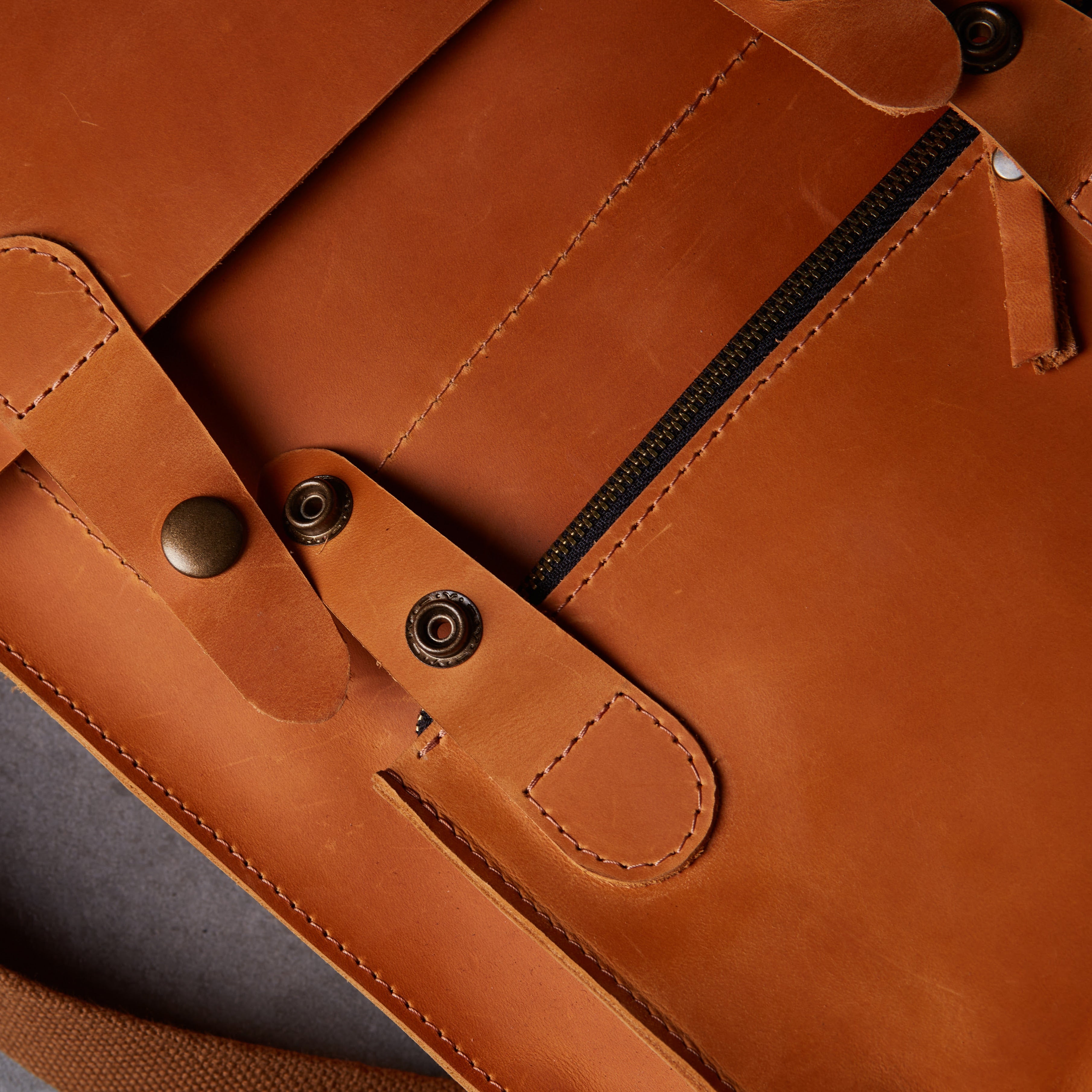 Сумка-трансформер Brit, коньяк (вінтажний)