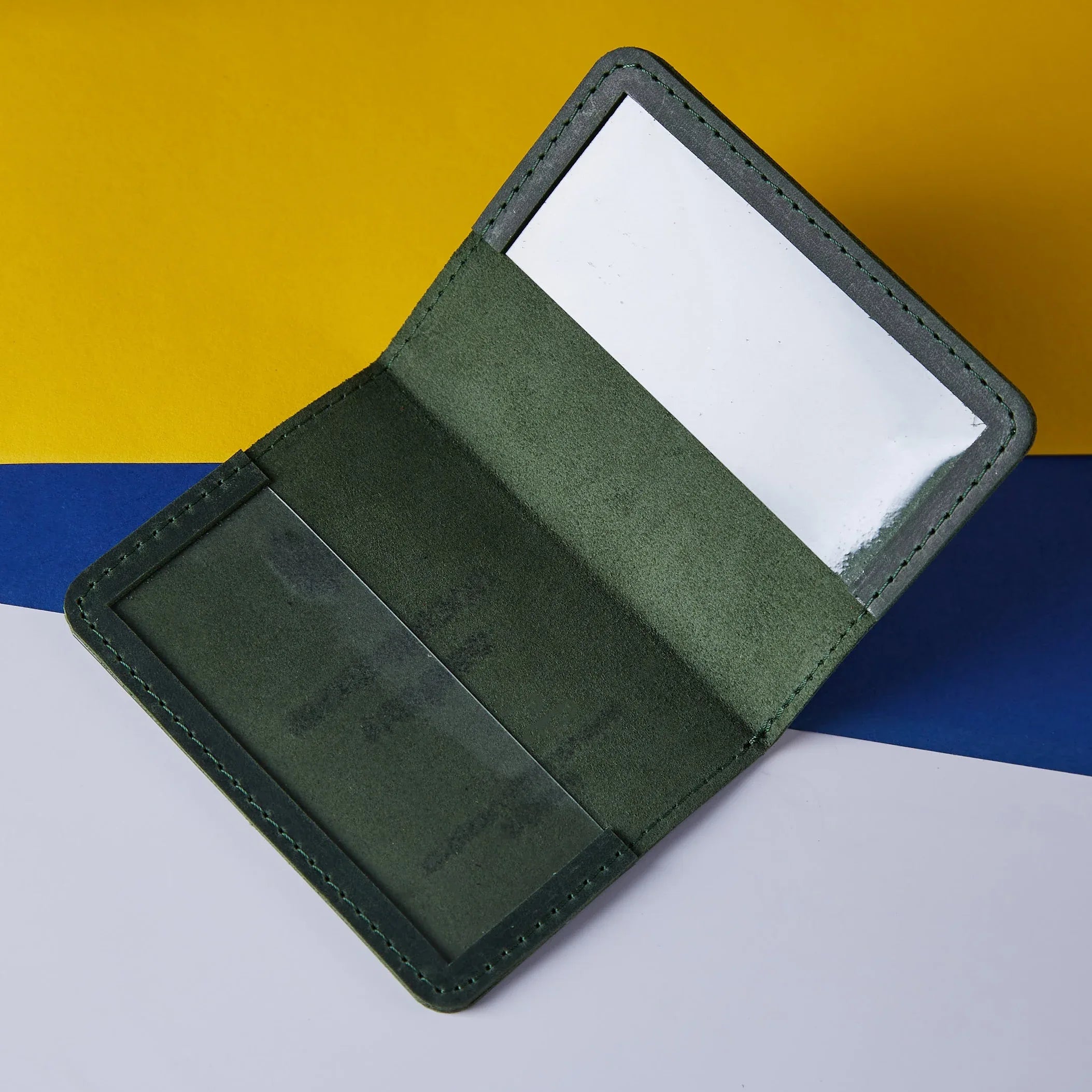 Відкрита обкладинка для посвідчення офіцера 8×10 см із внутрішніми пластиковими кишенями, натуральна зелена вінтажна шкіра