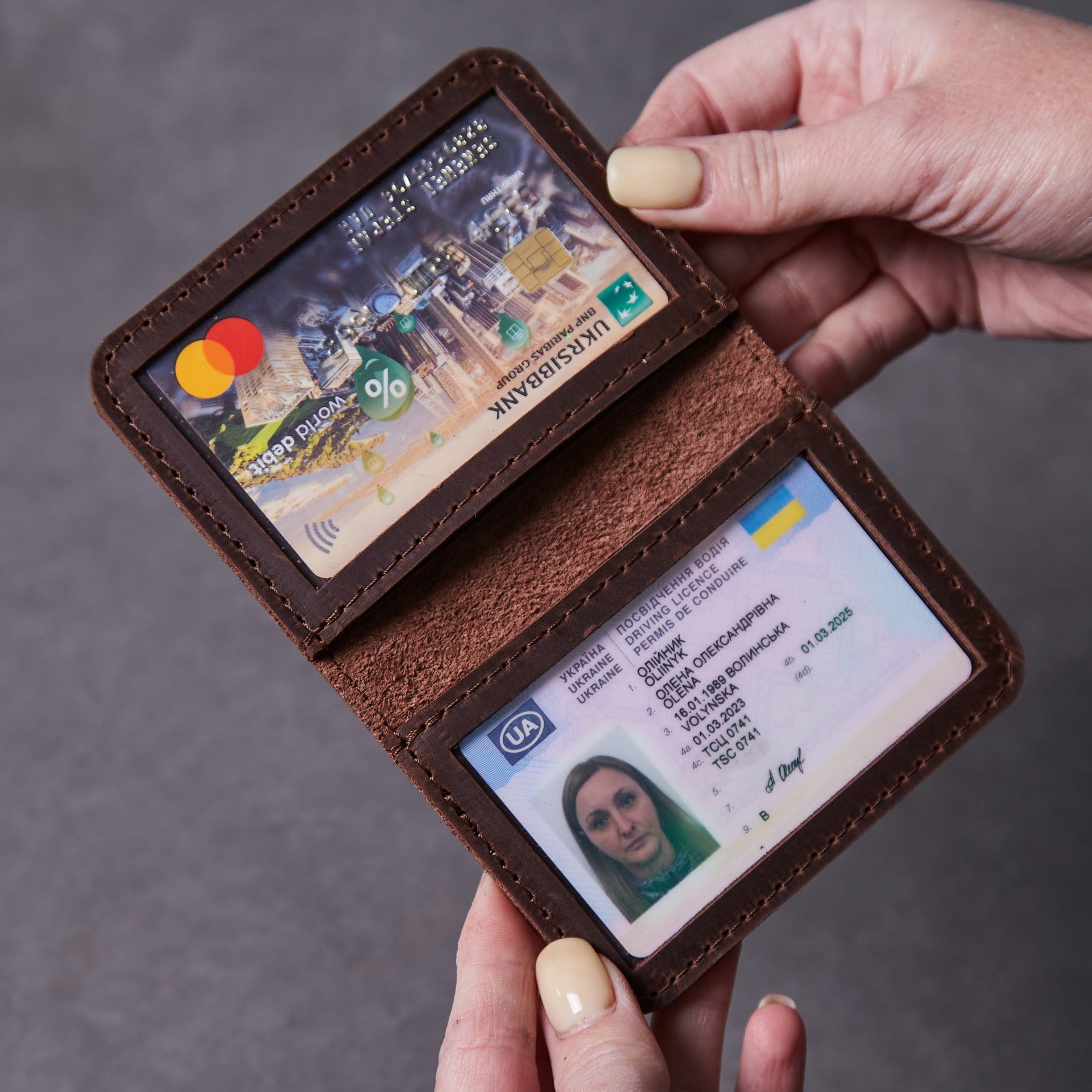 Обкладинка для ID-паспорта та водійського посвідчення, коричневий (вінтажний)