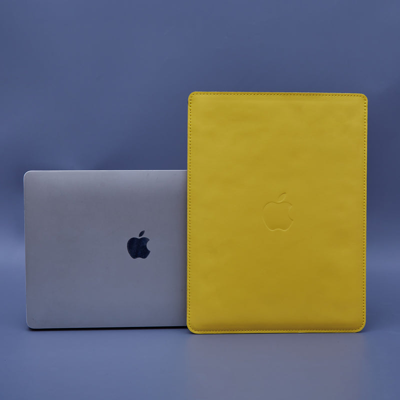 Вертикальний чохол для MacBook «Фрі Порт Плюс» Free Port Plus з класичної шкіри