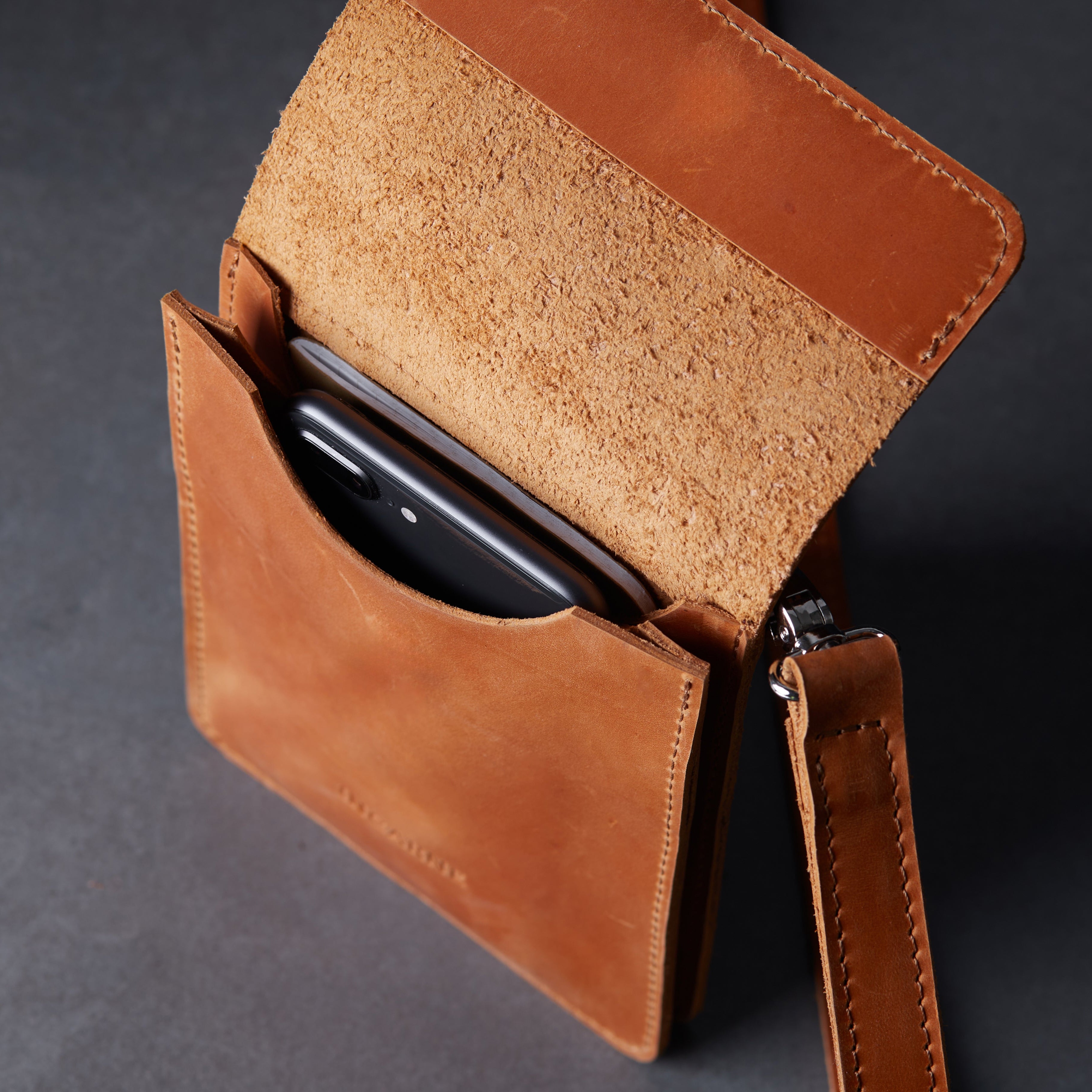 Cумка для телефона Smart Case, коньяк (вінтажний)