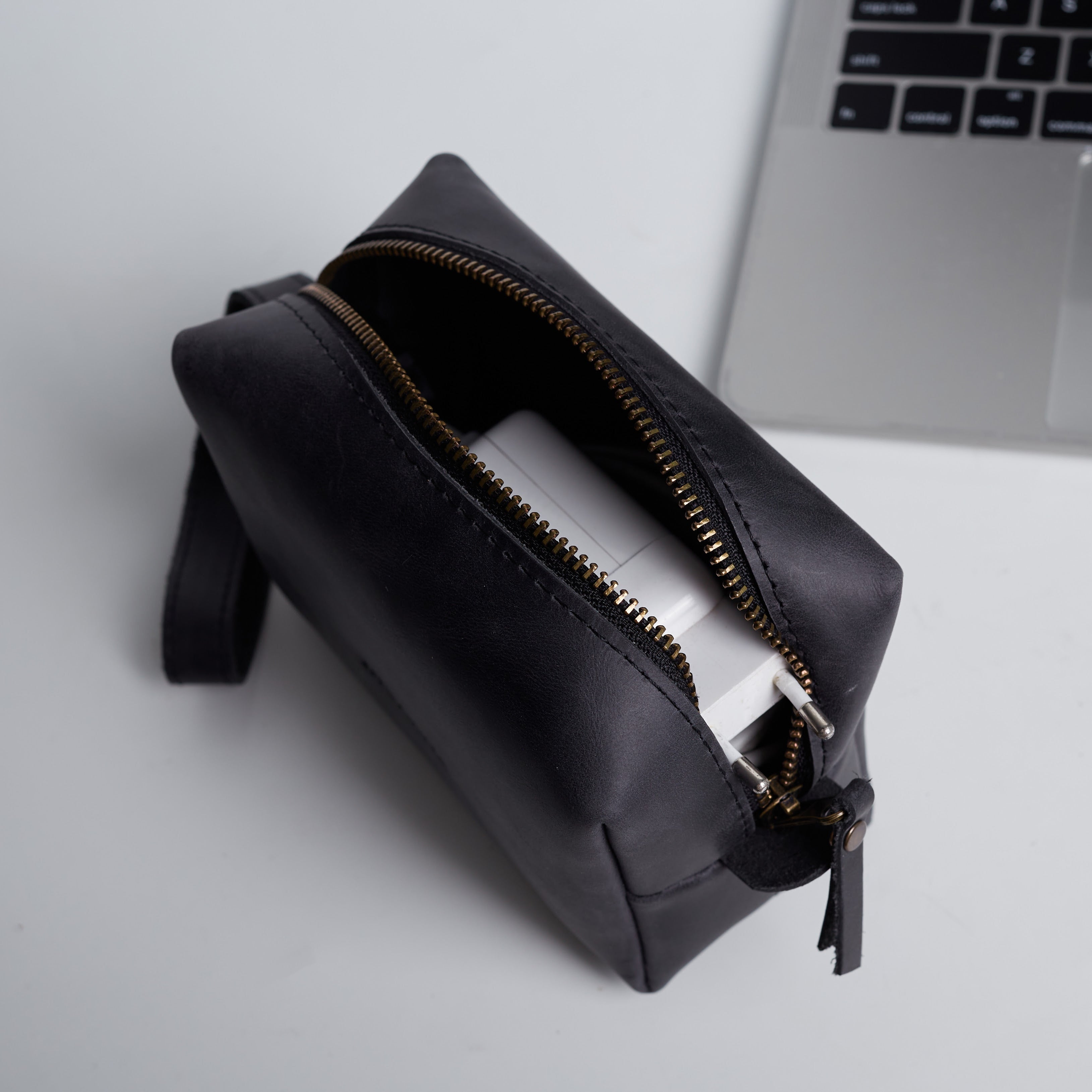 Органайзер Charger, чорний (вінтажний)