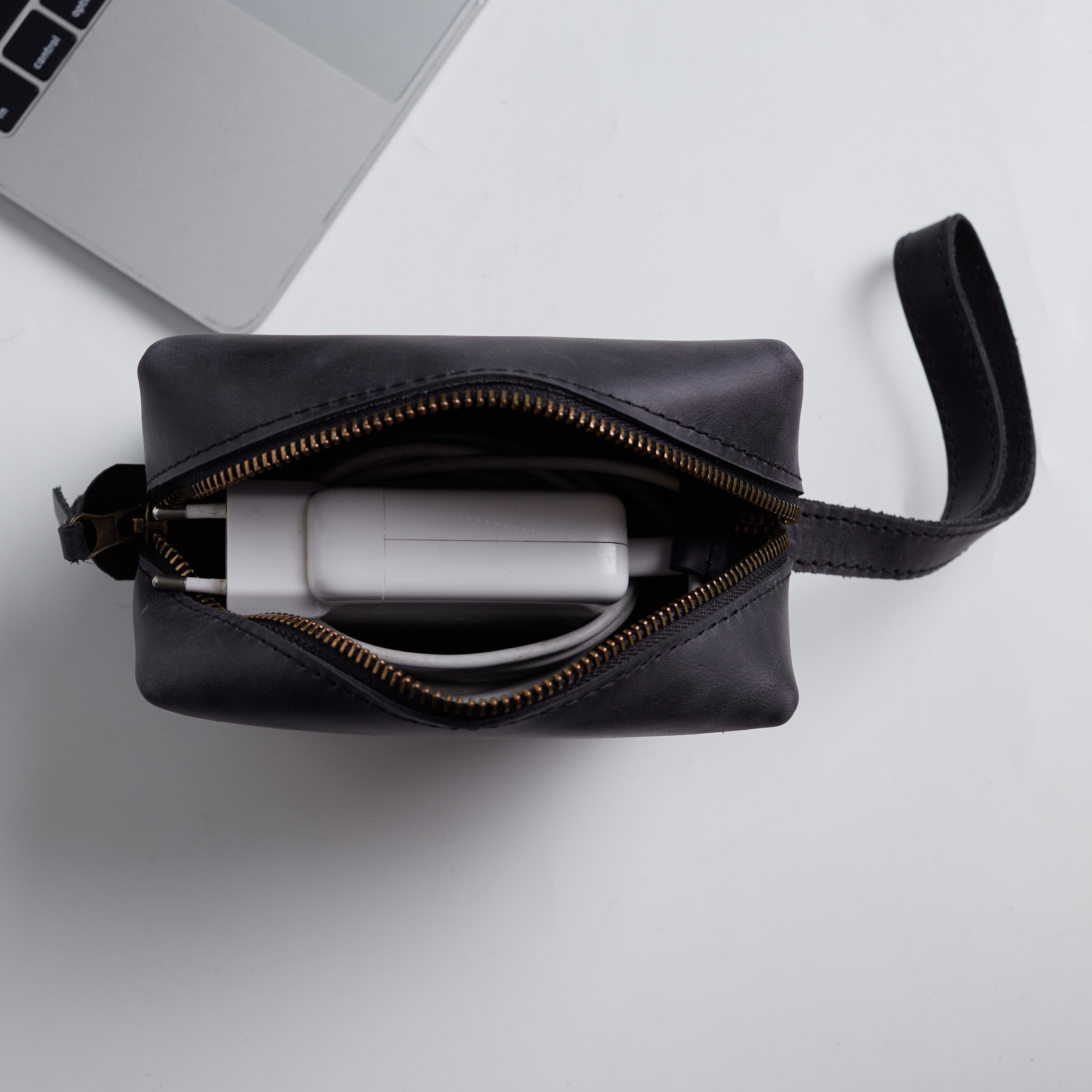 Органайзер Charger, чорний (вінтажний)