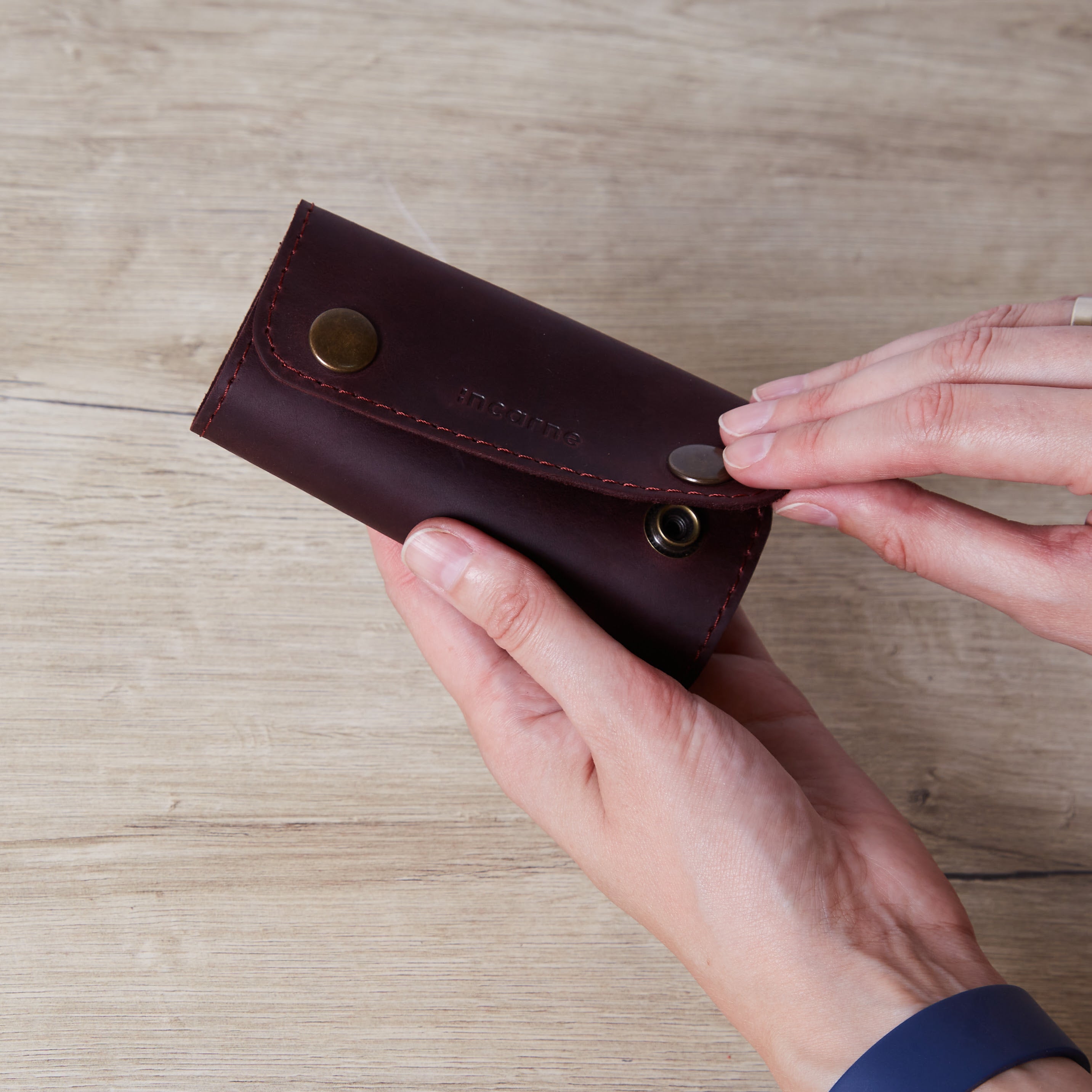 Ключниця Woody, бордо (вінтажний)