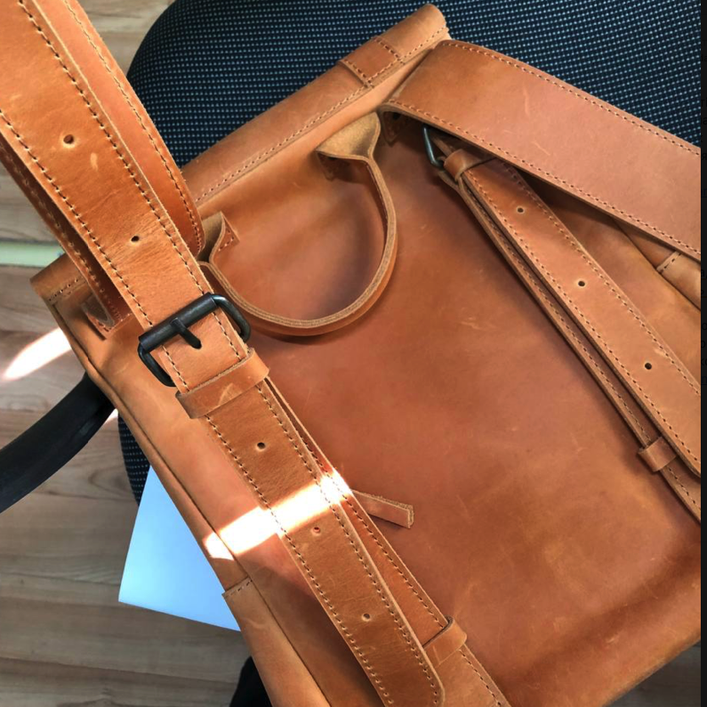Шкіряний рюкзак для жінок «Лок» Lock з кишенею