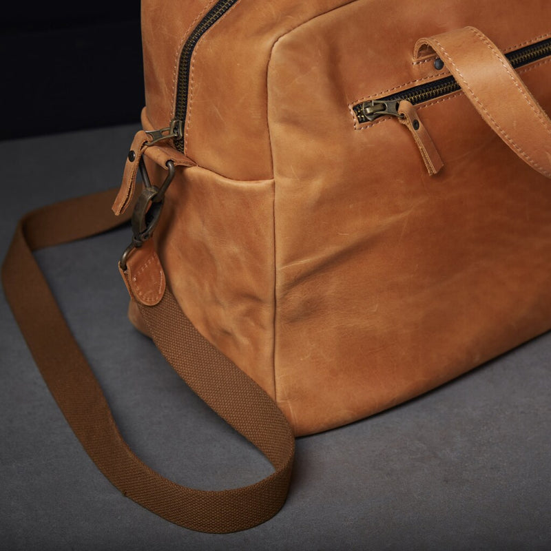 Кожаная сумка для повседневного использования и путешествий «Нью Тревеллер» New Traveler